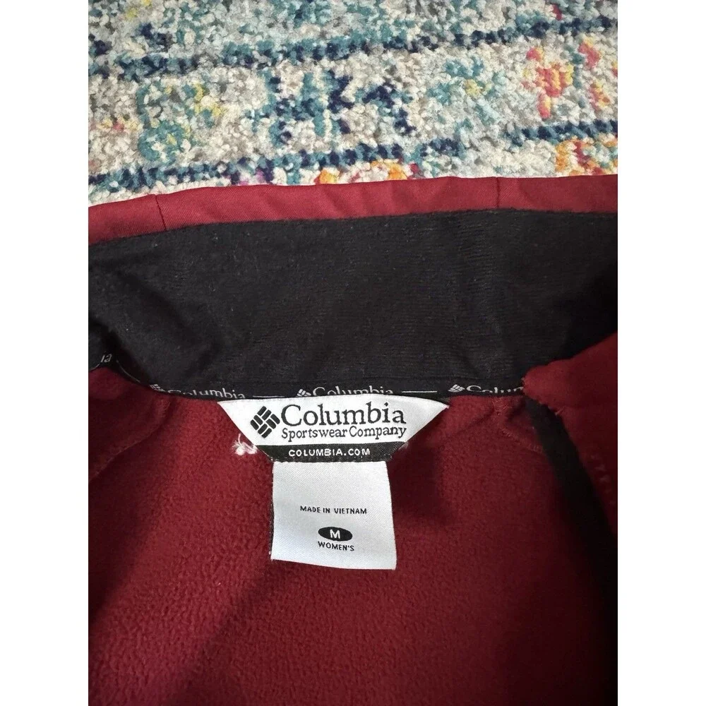 Columbia Women’s Indiana University IU SoftShell Jacket‎ Size Medium